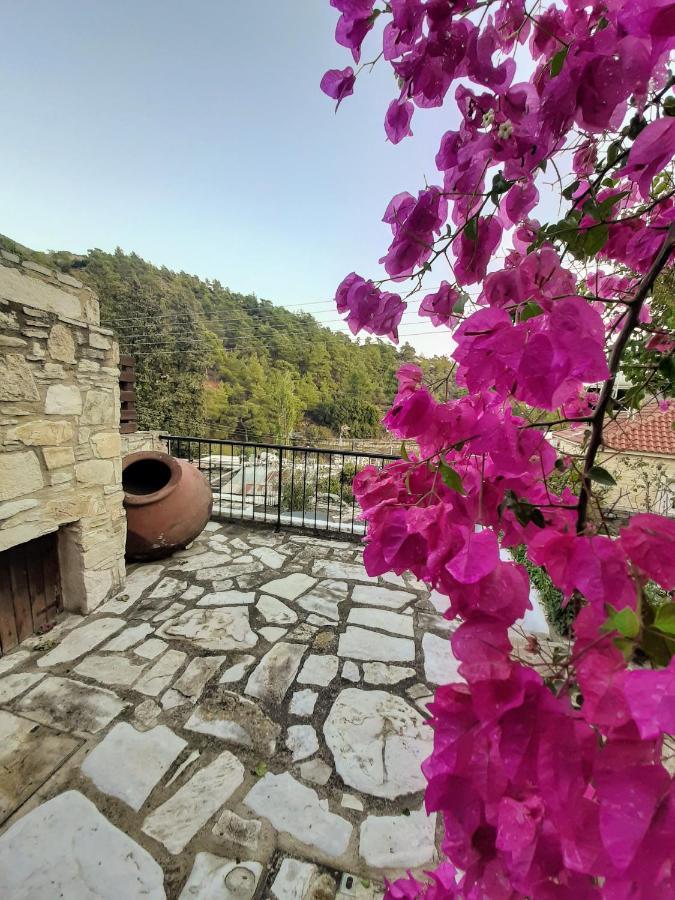 Blue Cottage Apsiou Exterior foto